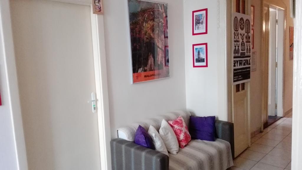 Hostel Aleje 28 Cracovia Esterno foto