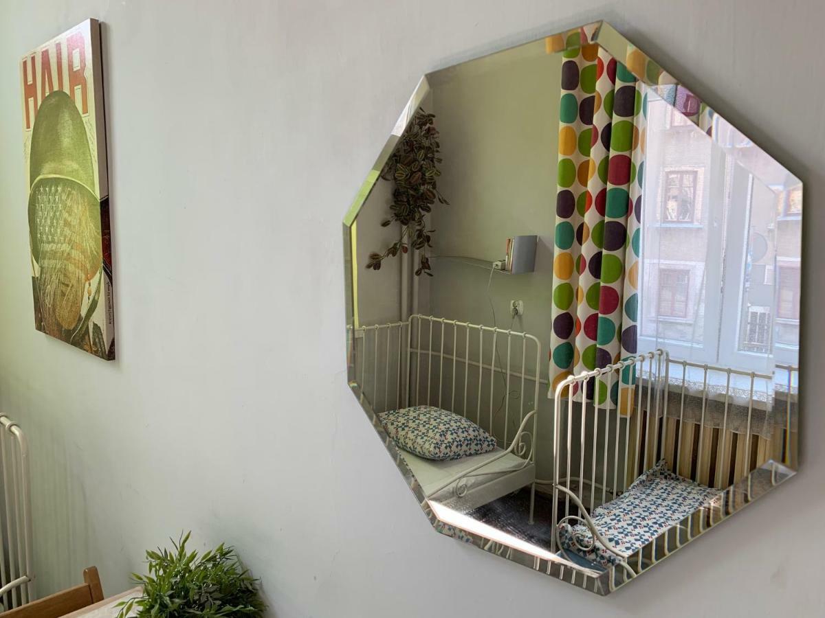 Hostel Aleje 28 Cracovia Esterno foto